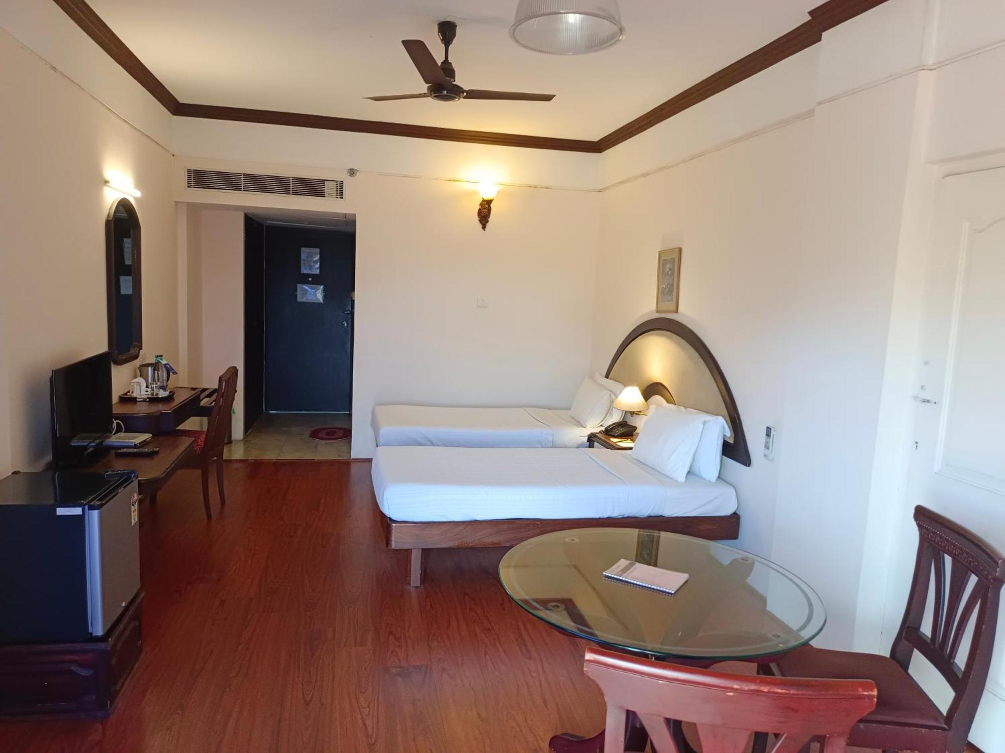 Manuelsons Malabar Palace Kozhikode Dış mekan fotoğraf