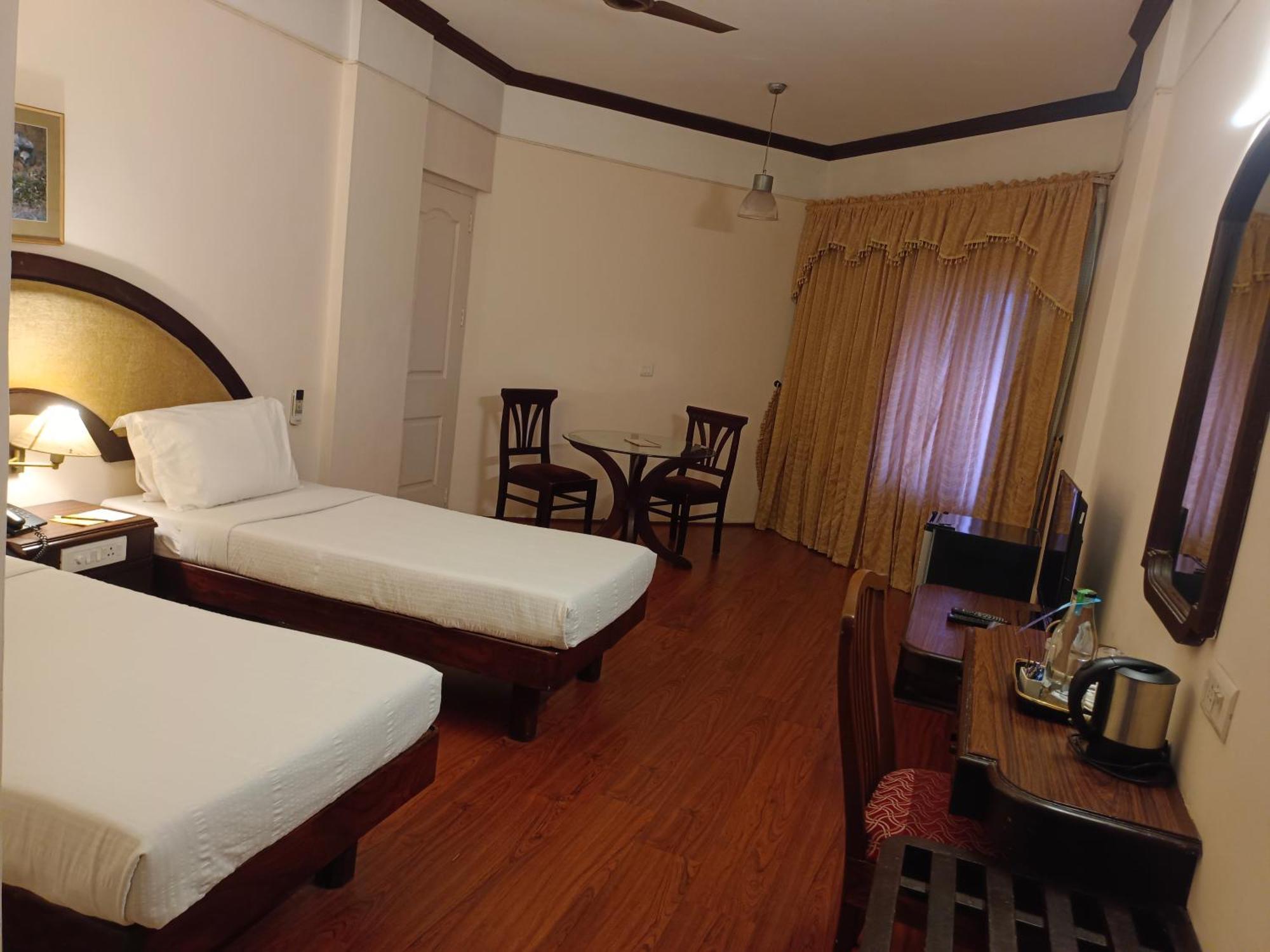 Manuelsons Malabar Palace Kozhikode Dış mekan fotoğraf