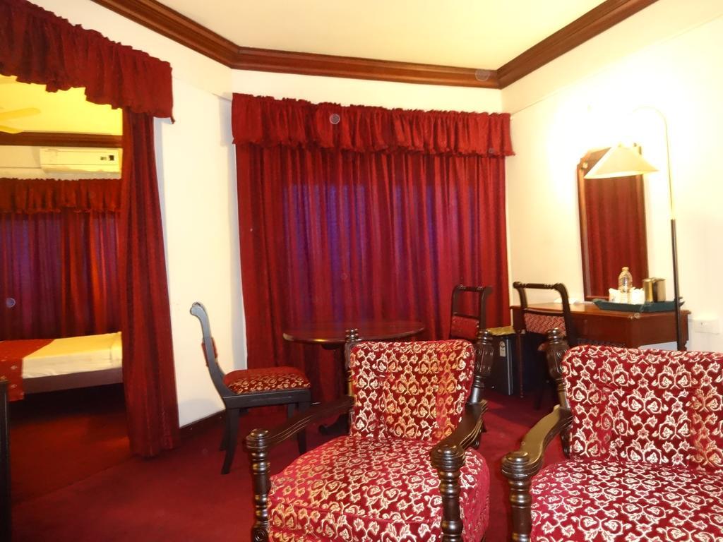 Manuelsons Malabar Palace Kozhikode Dış mekan fotoğraf